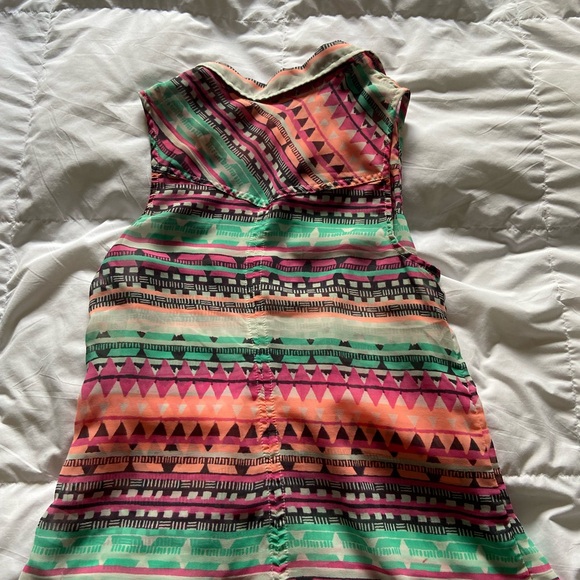 Juniors So brand top size Medium - Picture 3 of 5